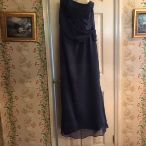 Elegant Jim Hjelm Occasions Strapless gown